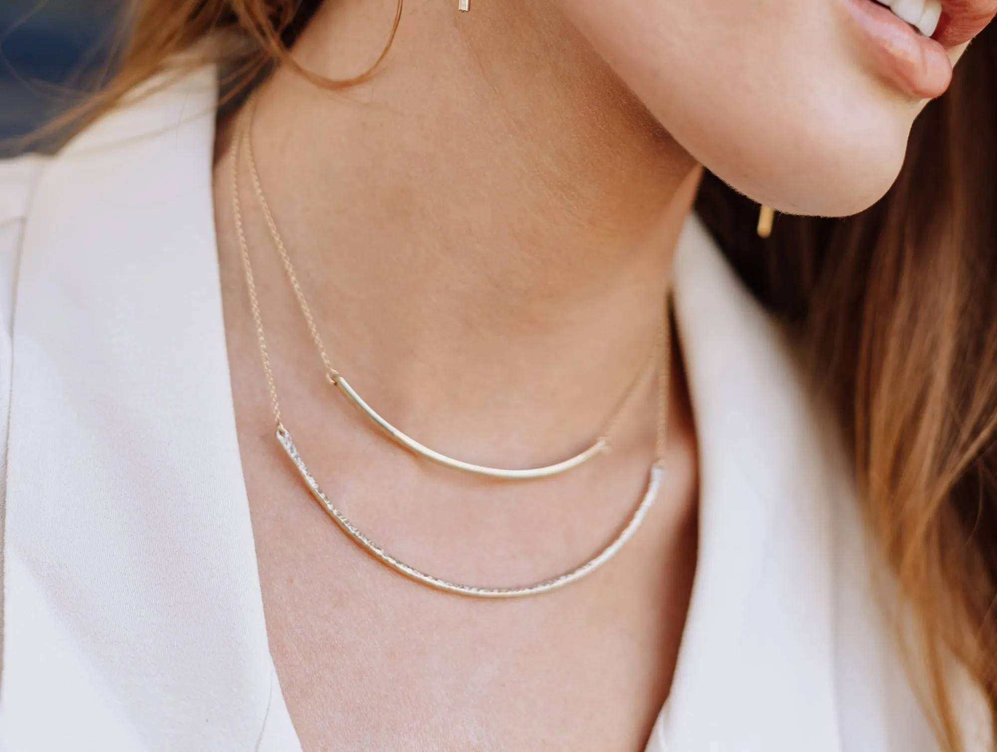 Modern Bar Choker