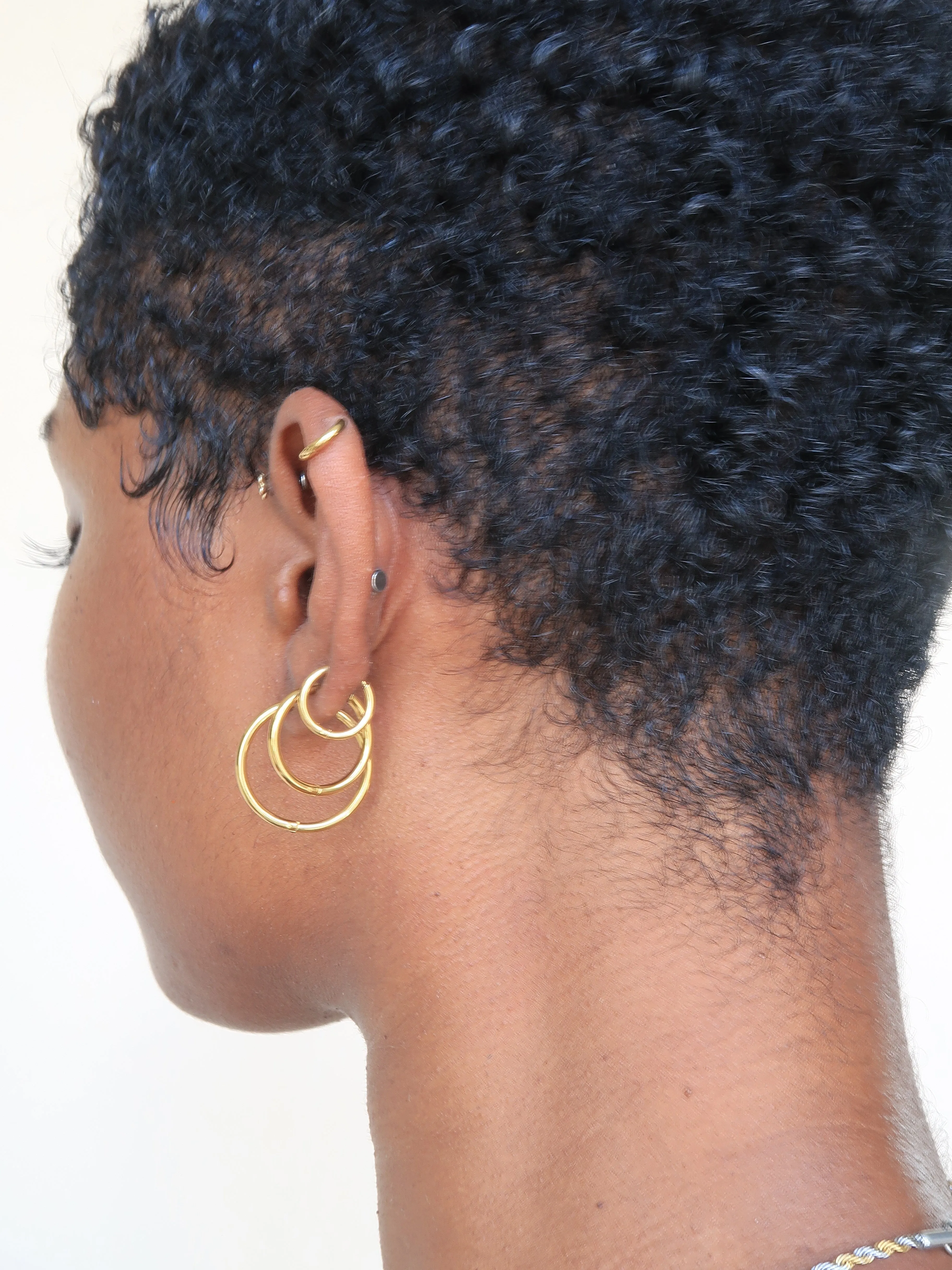 Slim Classic Hoops